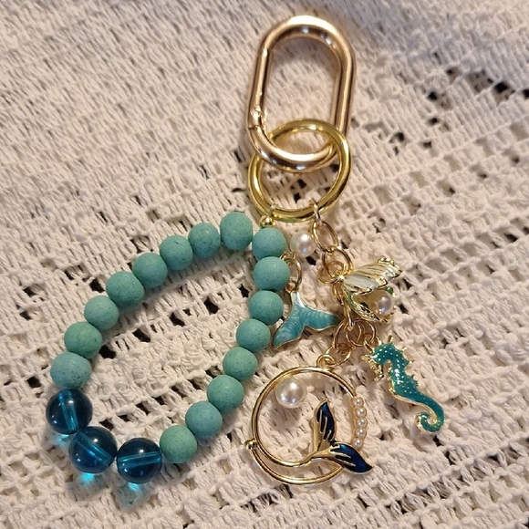 Ocean Themed Blue Handbag/Keychain/backpack Charm - Picture 1 of 6